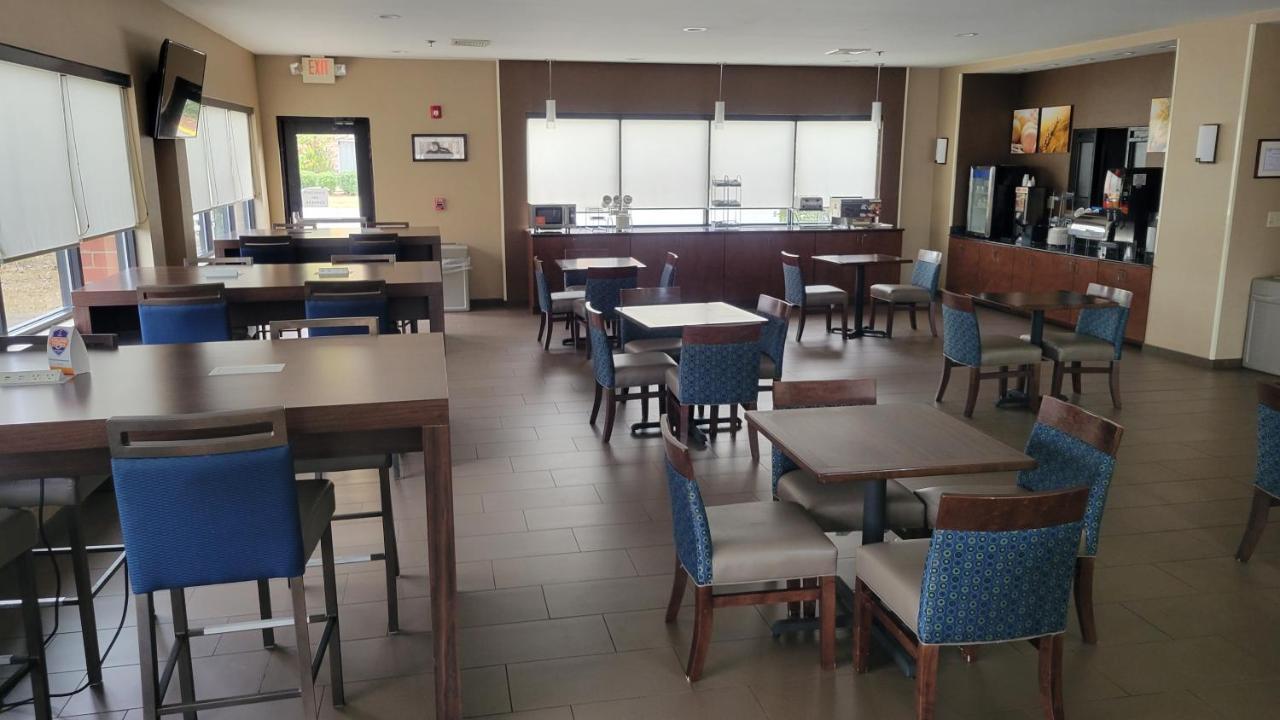 คอมฟอร์ต สวีท Hotel เมคอน ภายนอก รูปภาพ