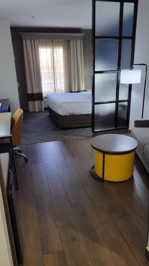 คอมฟอร์ต สวีท Hotel เมคอน ภายนอก รูปภาพ